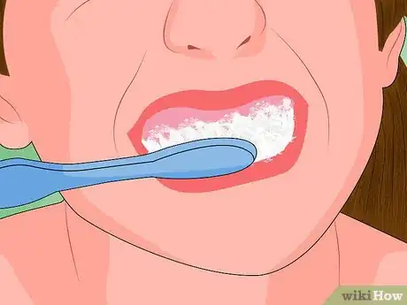 Imagen titulada Ease Wisdom Tooth Pain Step 2