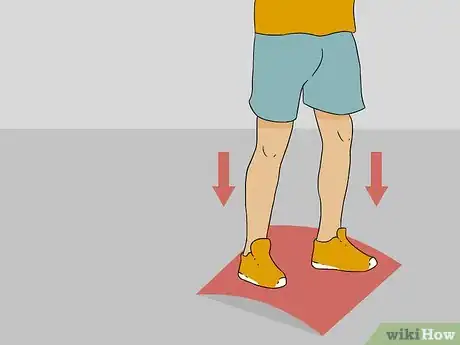 Imagen titulada Do a Front Handspring Step 6