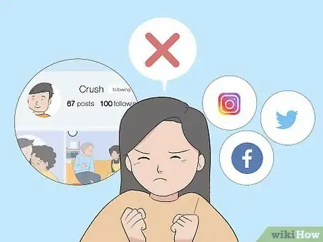 Imagen titulada Tell a Guy Who Has a Girlfriend That You Like Him Step 11