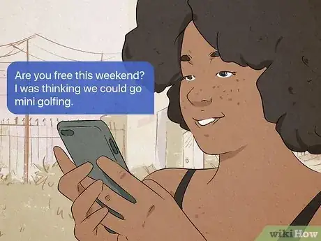 Imagen titulada Show Your Boyfriend You Love Him over Text Step 5