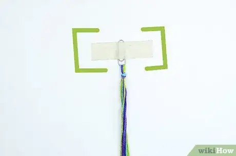 Imagen titulada Make a Chevron Friendship Bracelet Step 2
