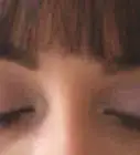 hacer sombras de ojos en casa