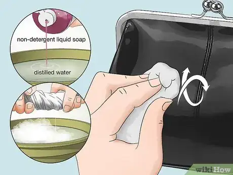Imagen titulada Clean Patent Leather Step 20