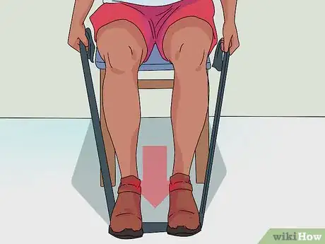 Imagen titulada Do Bicep Curl Resistance Band Exercises Step 5
