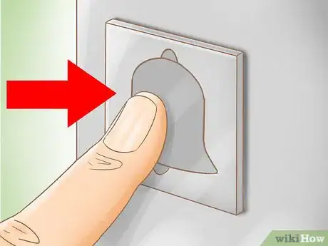 Imagen titulada Escape a Stranded Elevator Step 4Bullet1