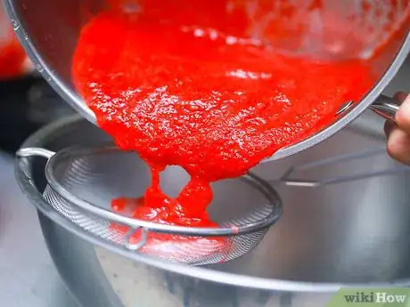 Imagen titulada Make Strawberry Juice Step 18