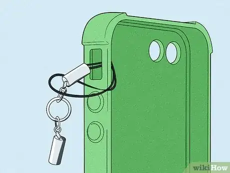 Imagen titulada Attach Phone Charms Step 4