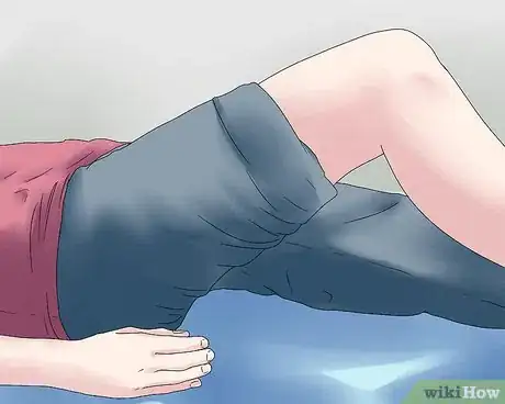 Imagen titulada Do Leg Workouts with Knee Pain Step 12