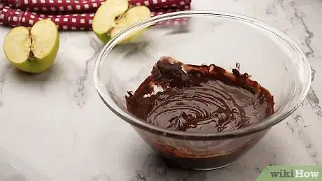 Imagen titulada Make Candy Apples Step 7