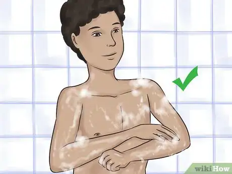 Imagen titulada Shave Your Arms Step 4