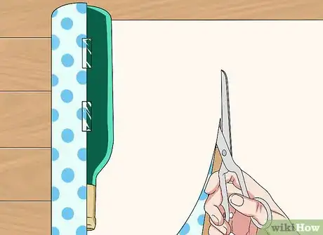 Imagen titulada Wrap a Bottle Step 8