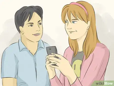 Imagen titulada Know if a Girl Doesn't Like You Back Step 2