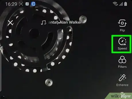 Imagen titulada Record a Music Video with TikTok Step 11