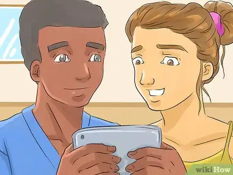 Imagen titulada Get Her Interested Step 5