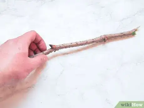 Imagen titulada Make a Pencil Step 8