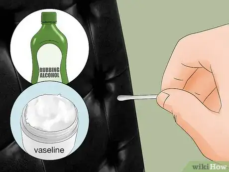 Imagen titulada Clean Patent Leather Step 16