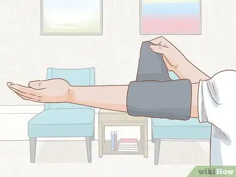 Imagen titulada Stop Hand Numbness when You Sleep Step 6
