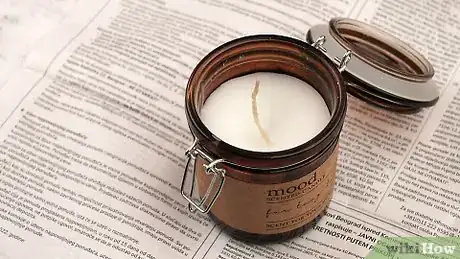 Imagen titulada Melt Wax for Candles Step 18