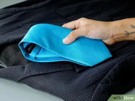 Imagen titulada Pack Ties Step 11