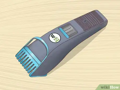 Imagen titulada Trim Arm Hair Step 4
