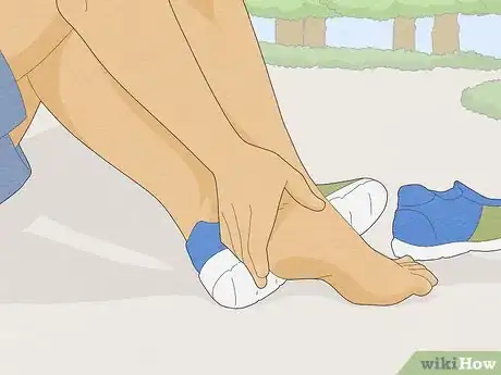 Imagen titulada Deal with Foot Cramps Step 1