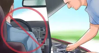 actuar si se atasca el pedal del acelerador