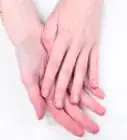 quitar las uñas acrílicas