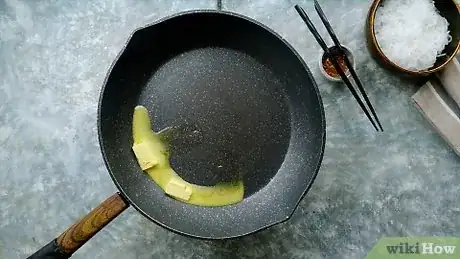 Imagen titulada Cook a Noodles and Egg Quick Meal Step 7