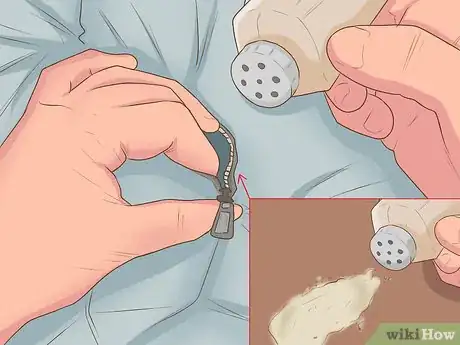 Imagen titulada Loosen a Hard to Close Zipper Step 12