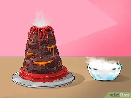 Imagen titulada Make a Volcano Cake Step 17