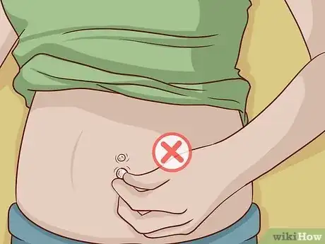 Imagen titulada Clean a Body Piercing Step 7