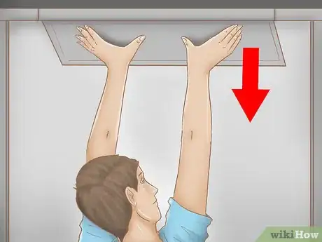 Imagen titulada Escape a Stranded Elevator Step 8Bullet3