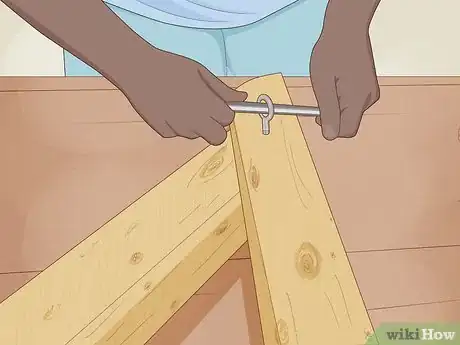 Imagen titulada Make a Clothes Line Step 10