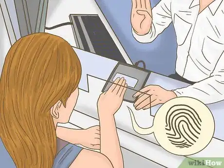 Imagen titulada Go Through U.S. Customs Step 9