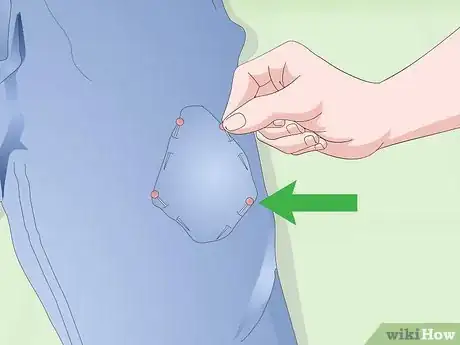 Imagen titulada Sew a Hole in Jeans Step 10