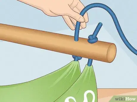 Imagen titulada Make a Hammock Chair Step 10