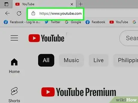 Imagen titulada Post a YouTube Video on Facebook Step 1