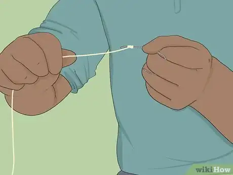 Imagen titulada Catch Fish Without Using a Rod Step 1.jpeg