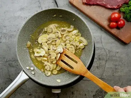 Imagen titulada Cook New York Strip Steak Step 14