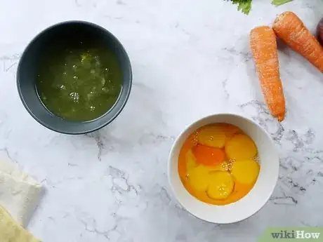 Imagen titulada Make a Basic Consommé Step 5