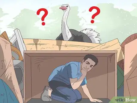 Imagen titulada Survive an Encounter with an Ostrich Step 2