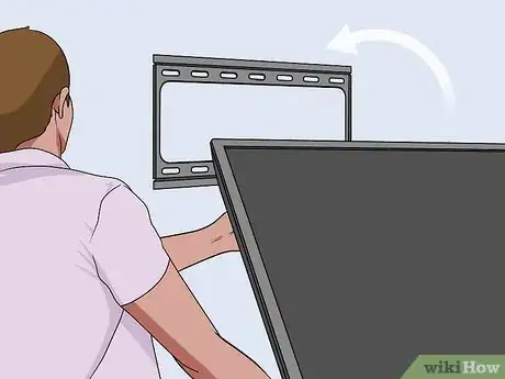 Imagen titulada Hang a TV on a Wall Step 12