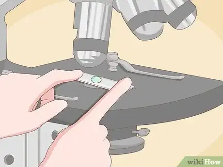 Imagen titulada Use a Microscope Step 13
