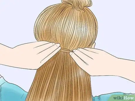 Imagen titulada Make Hair Extensions Step 11