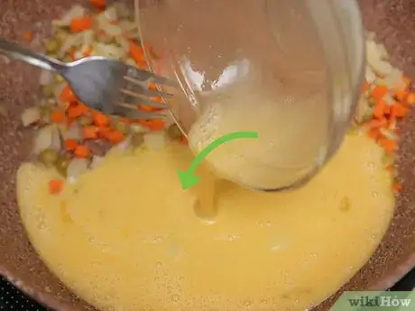 Imagen titulada Make Chinese Fried Rice Step 10