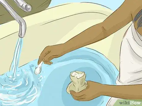 Imagen titulada Get Rid of a Nerve Pinch in Your Neck Quickly Step 5