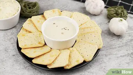 Imagen titulada Make Garlic Cream Sauce Step 24