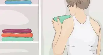 quitar pintura en aerosol de la ropa