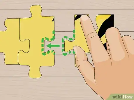Imagen titulada Assemble Jigsaw Puzzles Step 8