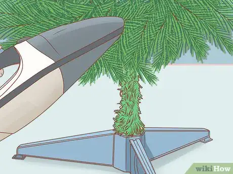 Imagen titulada Clean an Artificial Christmas Tree Step 11